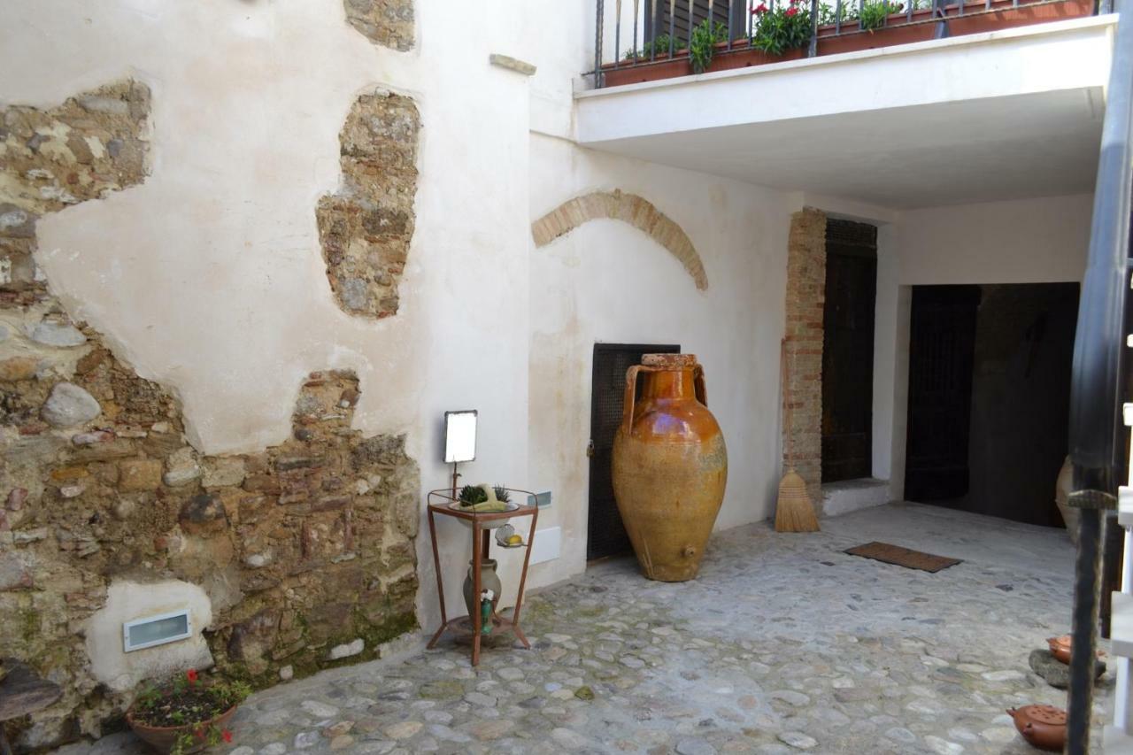 Residenza La Nivera Miglionico Exterior foto