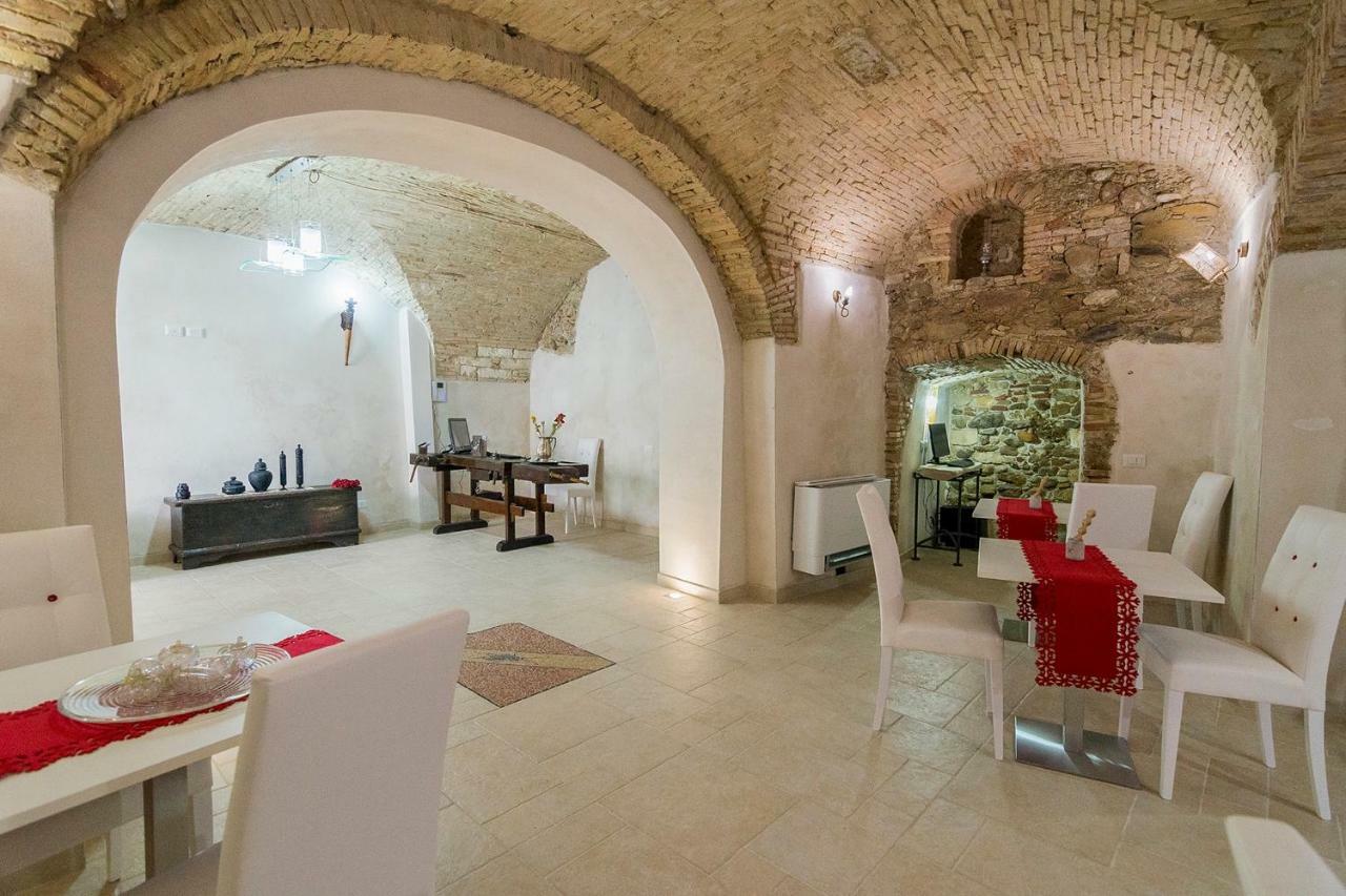 Residenza La Nivera Miglionico Exterior foto