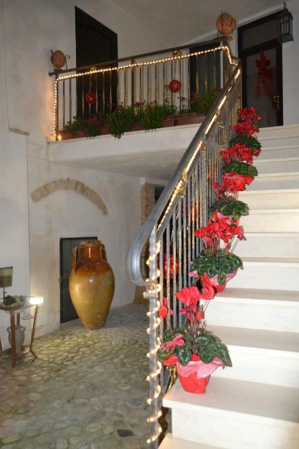 Residenza La Nivera Miglionico Exterior foto